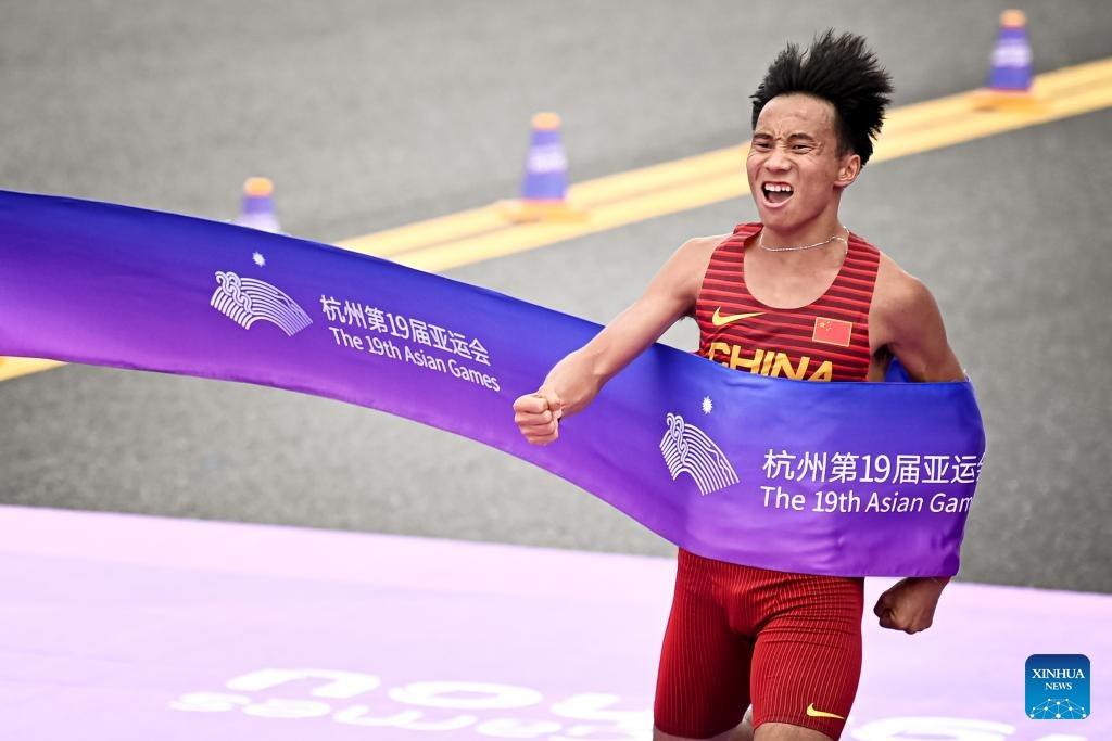 他们以饱满